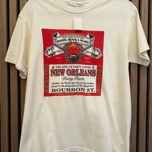 New Orleans Graphic Cream T-Shirt